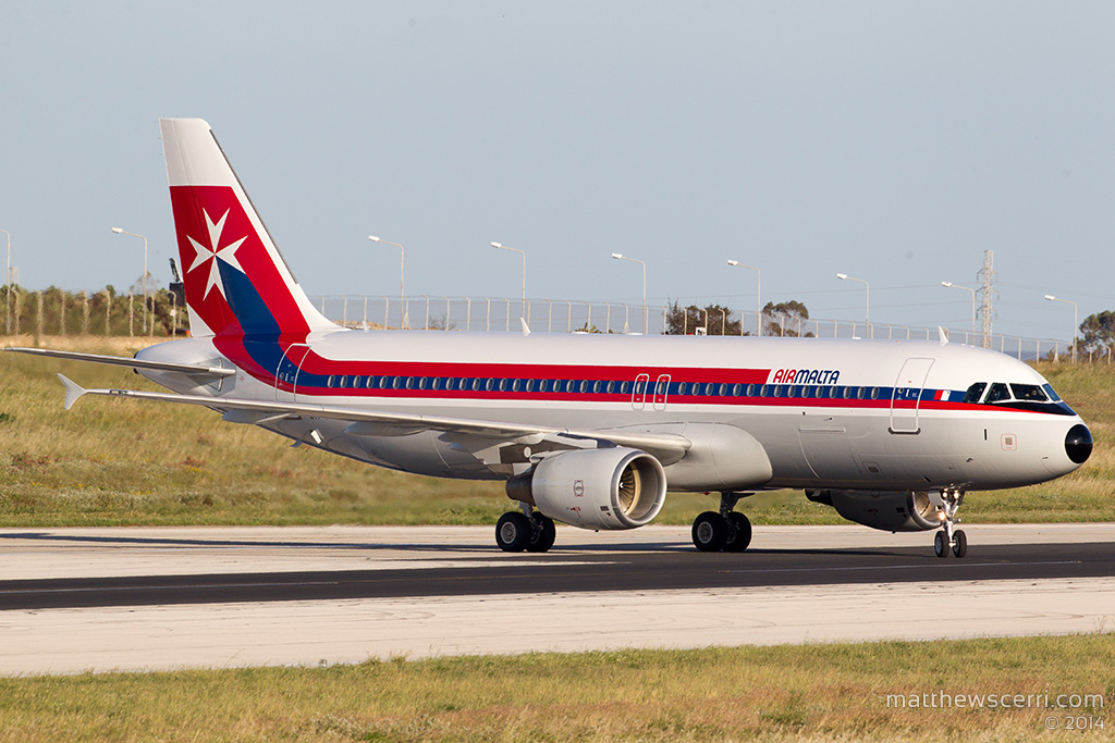 IMAGE: http://www.matthewscerri.com/Gallery/AirmaltaRetro/images/MG4_1434%20copy.jpg