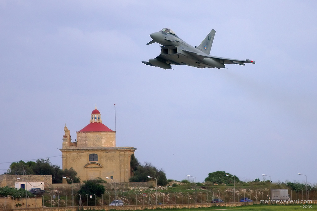 IMAGE: http://www.matthewscerri.com/Gallery/direct/_MG_3965.jpg