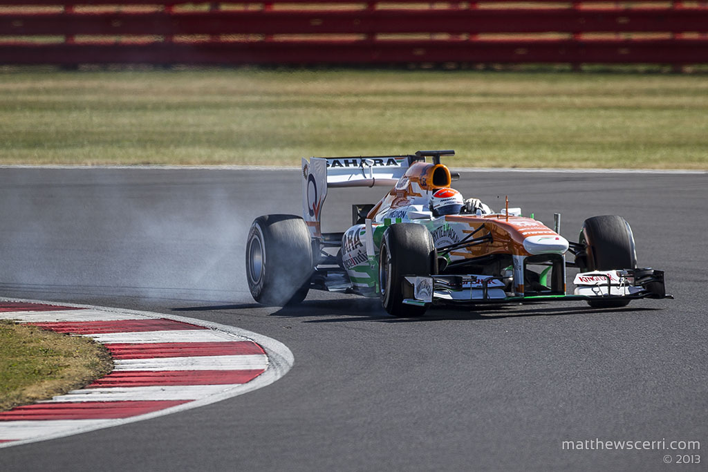 IMAGE: http://www.matthewscerri.com/Private/Silverstone_YDT/MG4_3812.jpg